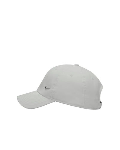 Nike Dri-Fit Club Unstructured Metal Swoosh running cap - Light Bone/Metallic Silver