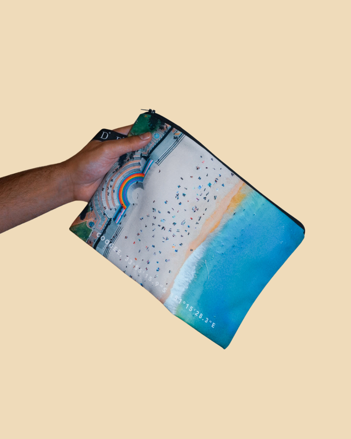 Destination Pouch- Coogee Shores