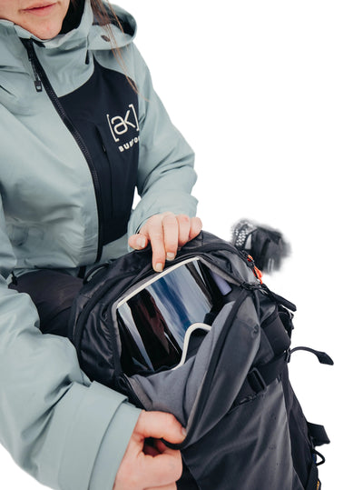 BURTON AK Dispatcher 18L backpack - True Black