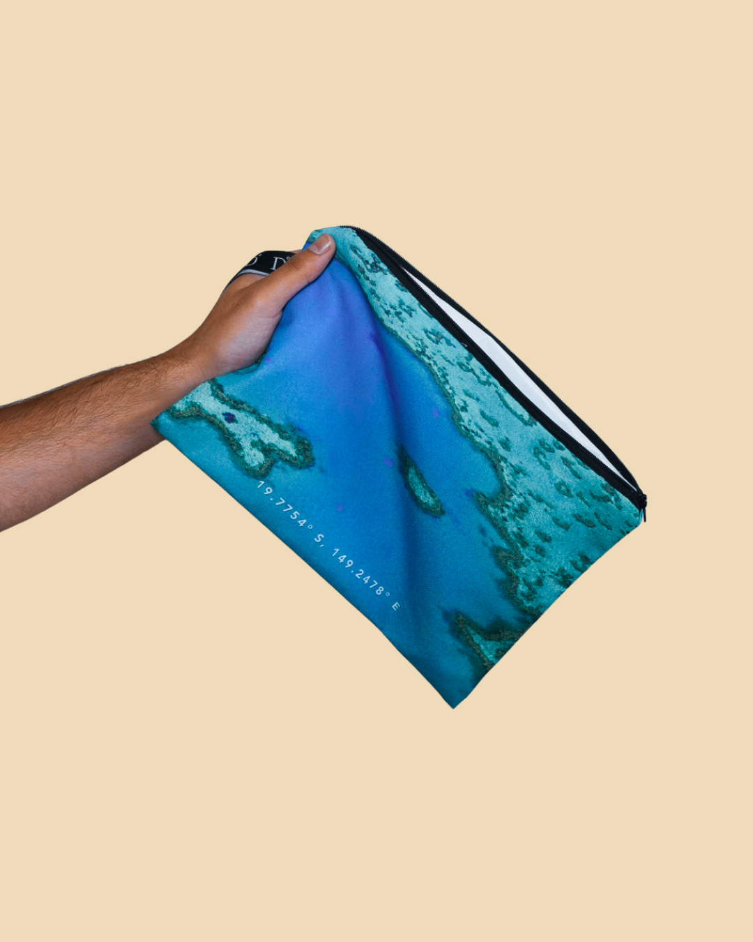 Destination Pouch- Reef Love