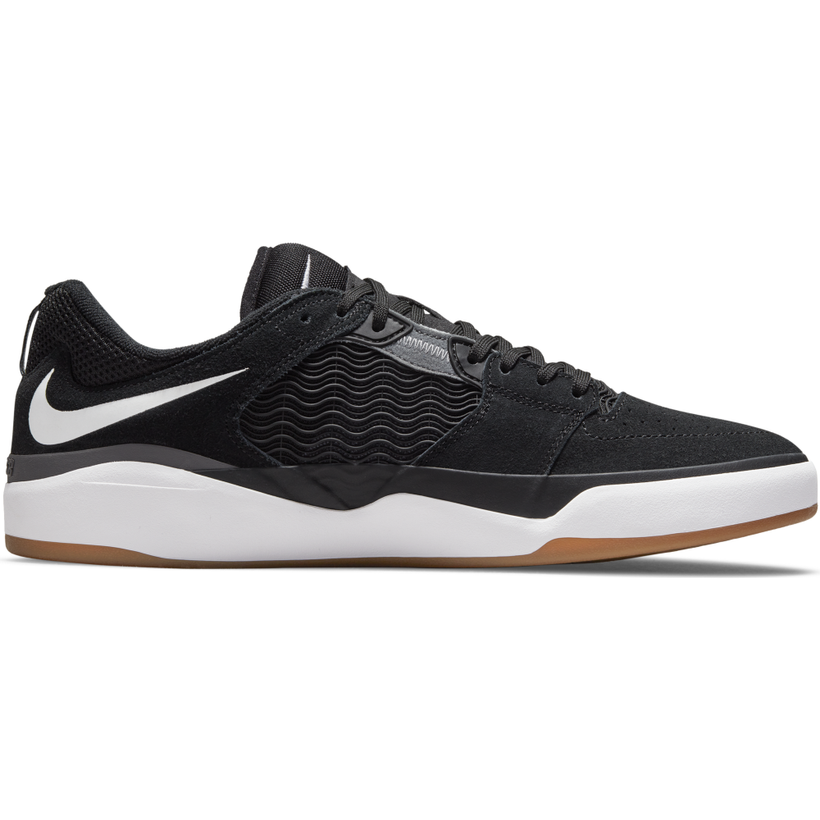 Nike zoom best sale domination tr2 review