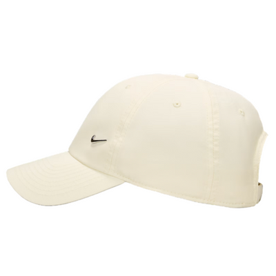 Nike Rise Structured Trucker Cap - Parachute Beige/Parachute Beige/White