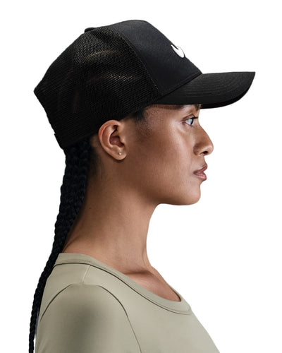 Nike Rise Structured Trucker Cap - Black/White