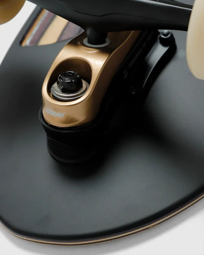 Globe Walrus surf skate - Black/Peaking - 31in