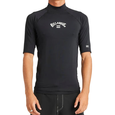 BILLABONG All Day Arch PF SS Rashshirt - Black